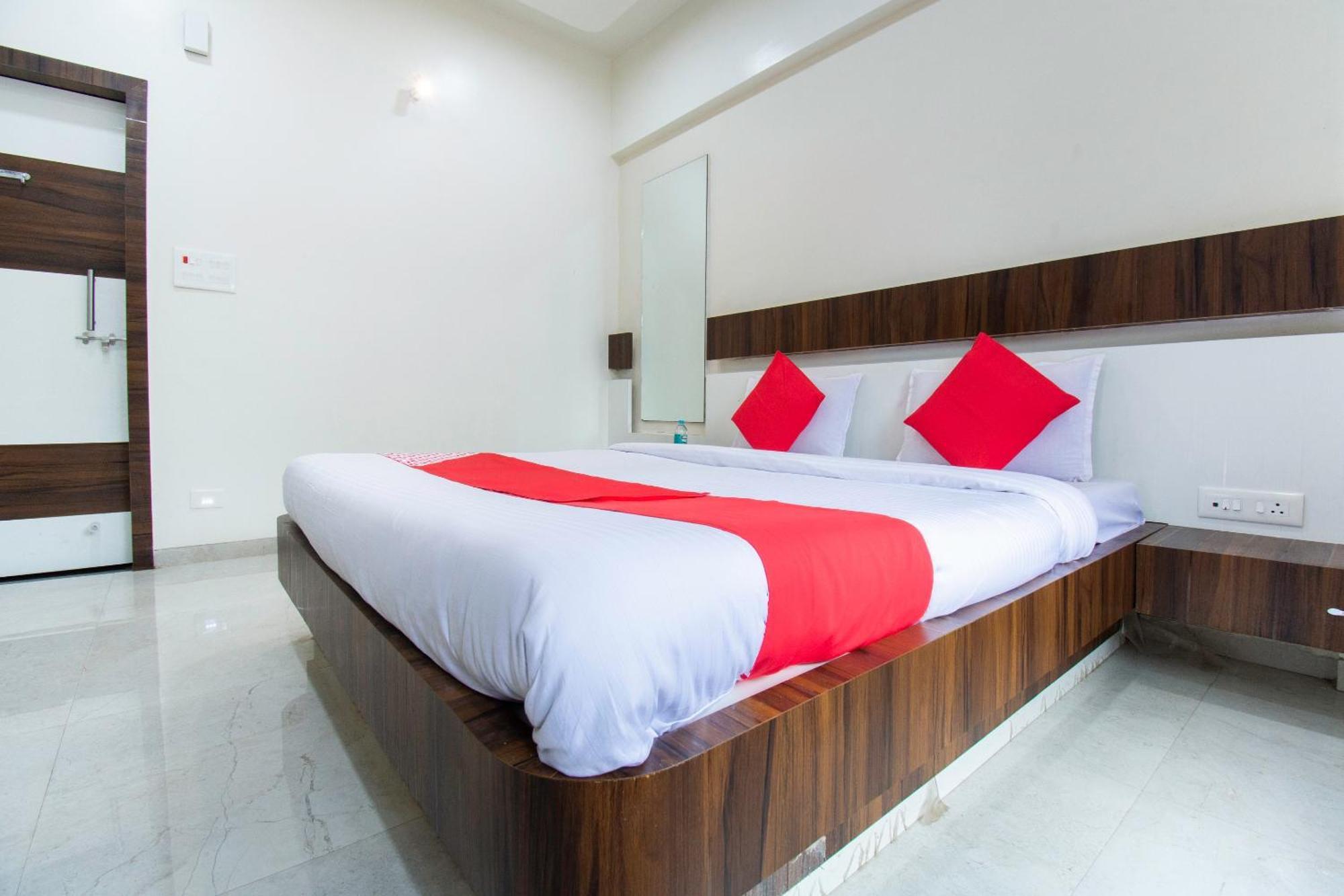Hotel O Hari Vitthala Palace Sonai Ngoại thất bức ảnh