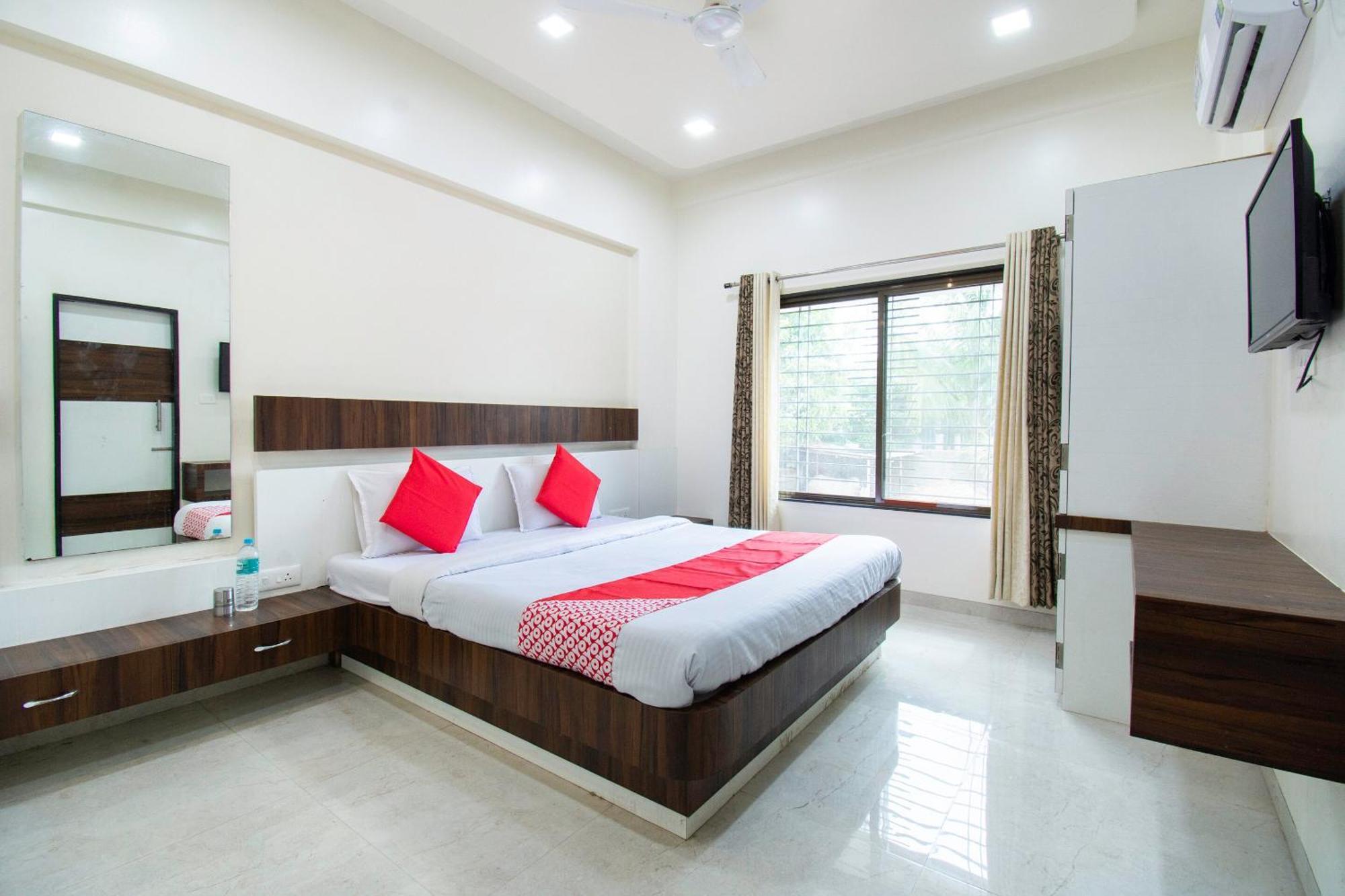 Hotel O Hari Vitthala Palace Sonai Ngoại thất bức ảnh